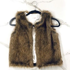 Cat and Jack Children’s Faux-Fur Vest